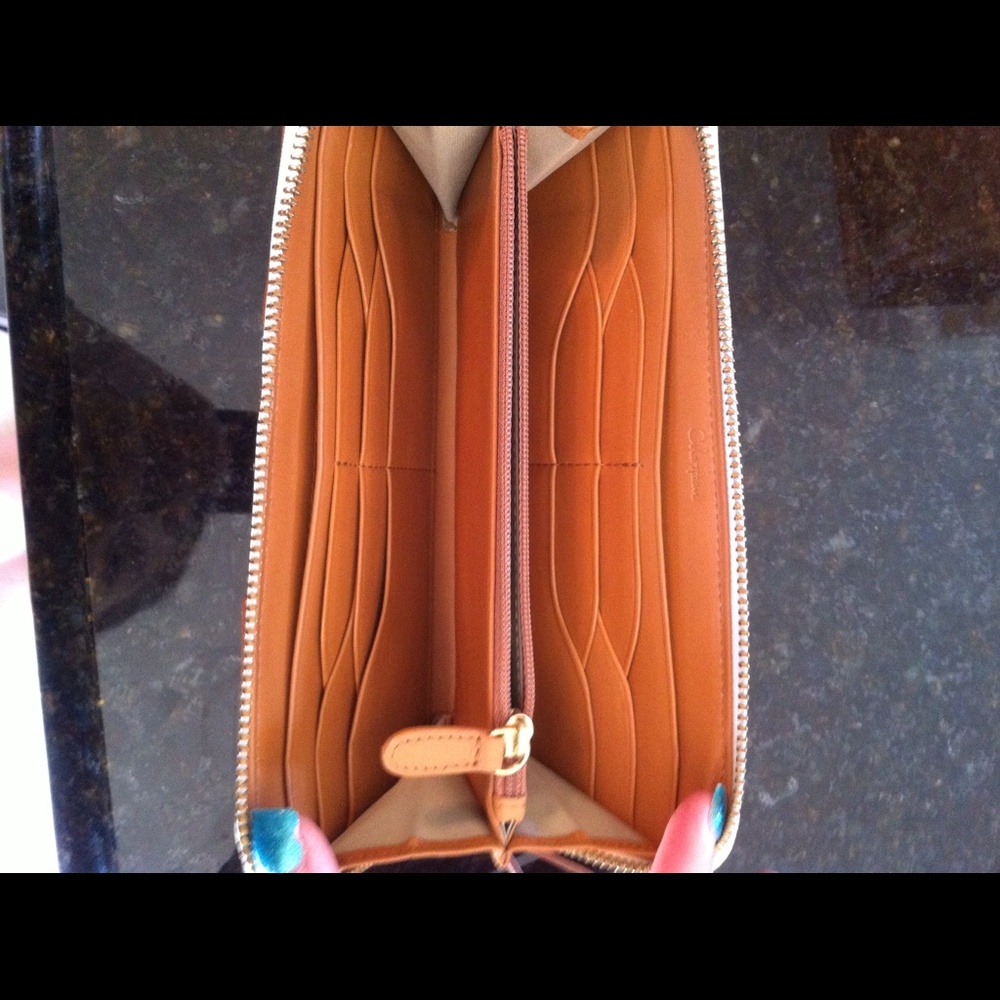 Cole Haan White and Brown Wallet - Picture 2 of 7